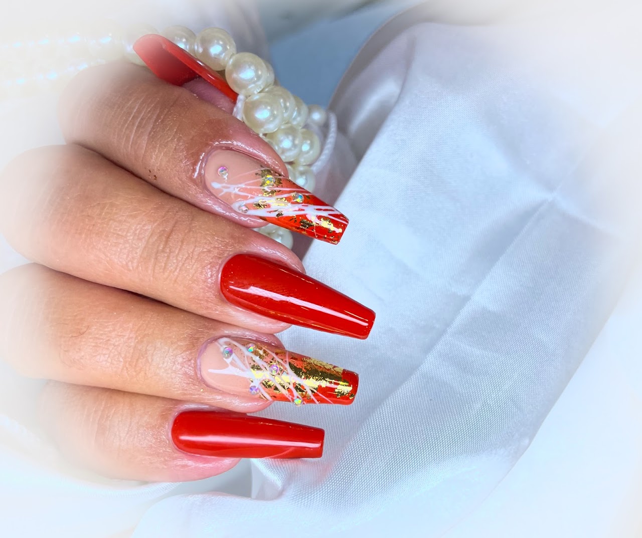 Detailed high-fashion manicure